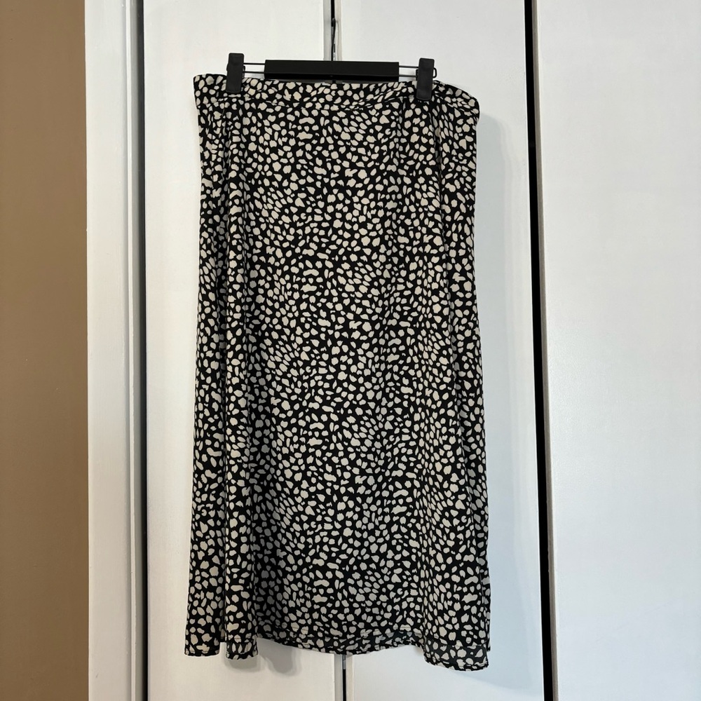 SHEIN Polka Dot animal print Skirt